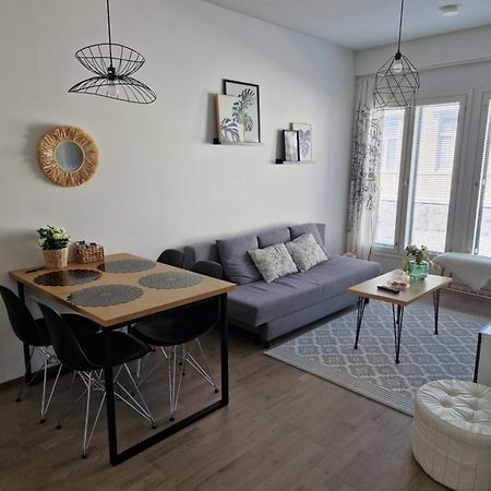 Modern 1 Bedroom Apartment In Central Куопио Экстерьер фото